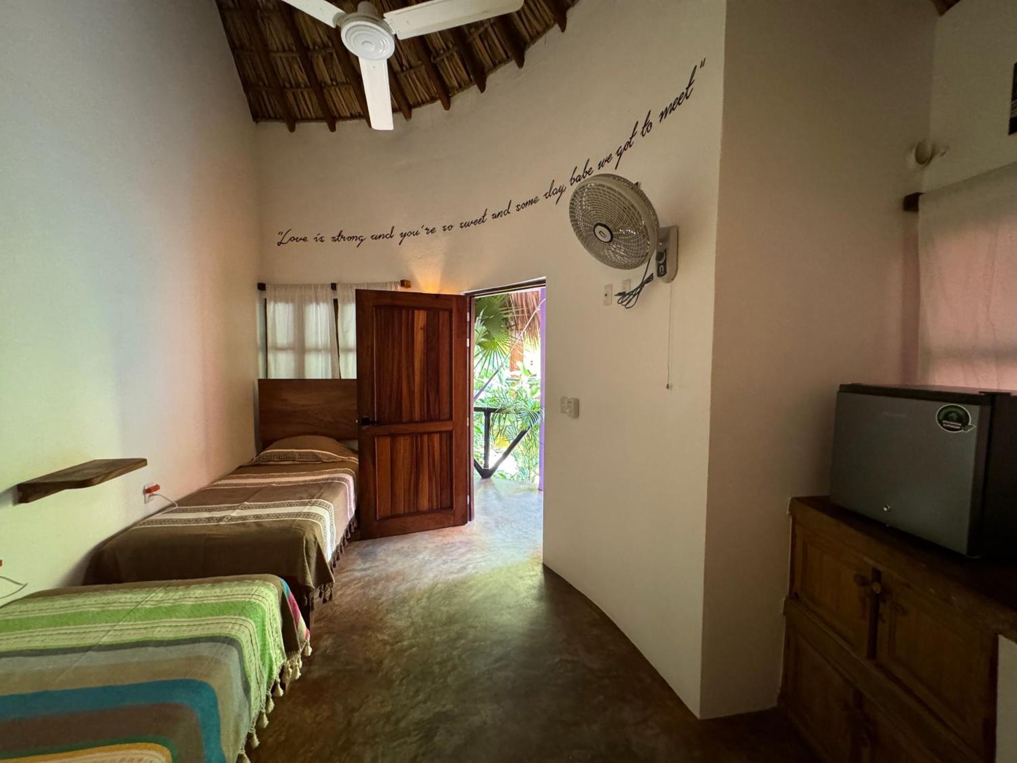 One Love Hostal Puerto Escondido Puerto Escondido  Exterior foto